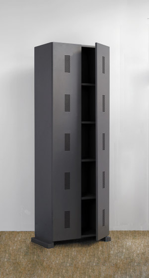 Alfiere | Cabinets | ZEUS