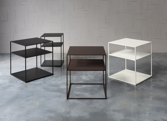 Slim Irony Triplet Low Table | Mesas auxiliares | ZEUS