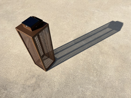 SOLAR lantern | LAS 900 trame | Outdoor floor lights | LYX Luminaires