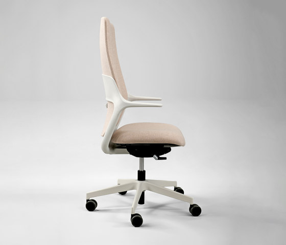 Ofy Executive Chair | Bürodrehstühle | Narbutas