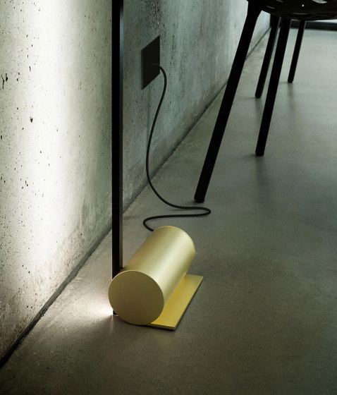 Slight PT | Luminaires de sol | OLEV