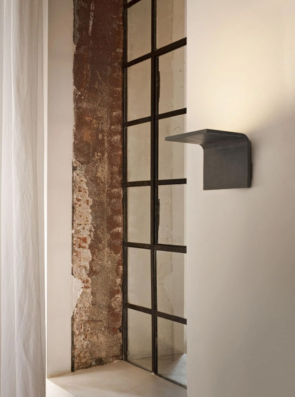 Turn | Wall lights | OLEV