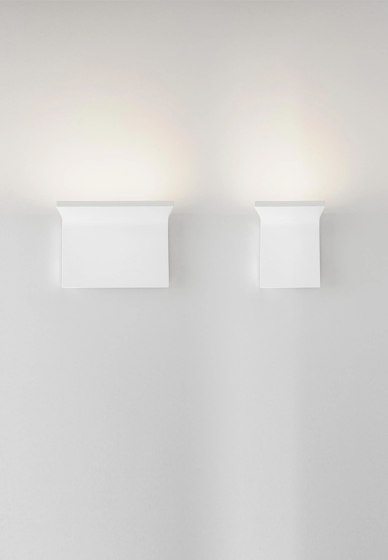 Turn | Wall lights | OLEV