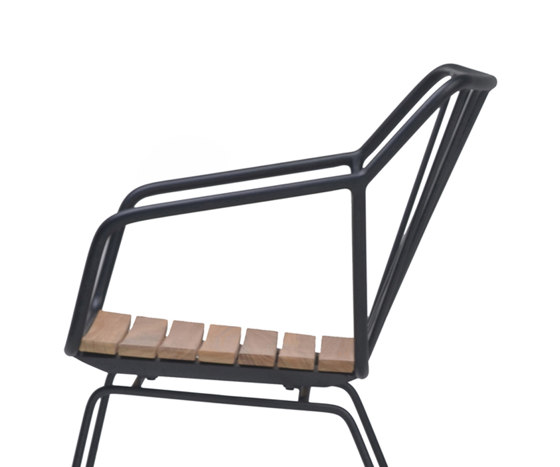 Afi Armchair - Black | Chairs | Design Pergola