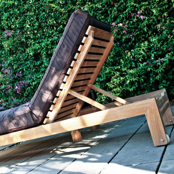 Azure Teak Lounger | Bains de soleil | Design Pergola