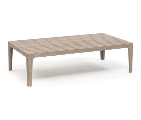 Carrie Coffee Table 122x78cm - Painted Teak | Tables basses | Design Pergola