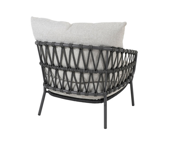 Cervena Living Chair | Fauteuils | Design Pergola