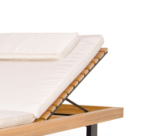 Lido Teak Lounger | Sun loungers | Design Pergola