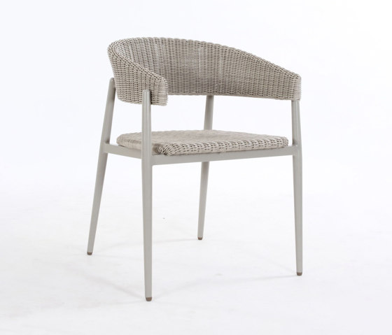 Olivia ALU Dining Armchair, Sand | Sillas | Design Pergola