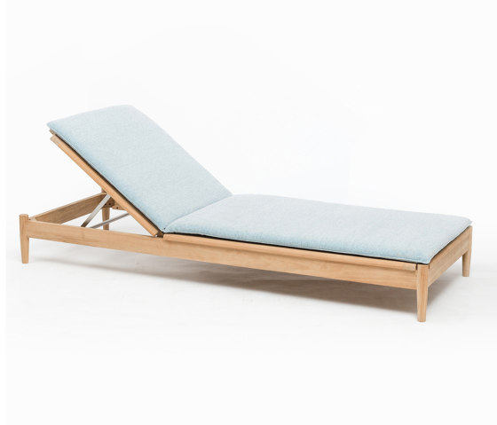 Ona Lounger - Natural Teak | Bains de soleil | Design Pergola