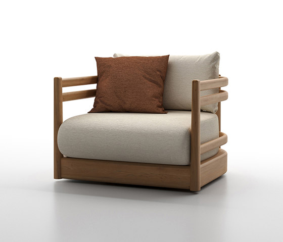 Tommy Swivel Club Chair | Sillones | Design Pergola