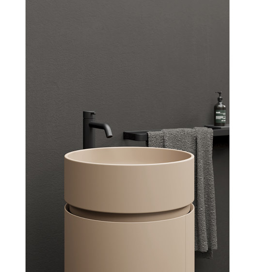 Mod freestanding | Wash basins | NIC Design