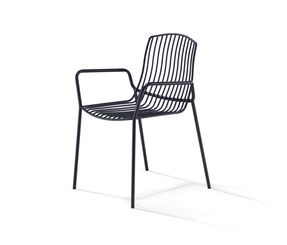 Lou Outdoor I 
3025-O | Chairs | DRAENERT