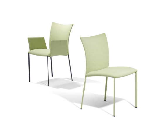 Nobile Outdoor I 
3076-O | Chairs | DRAENERT