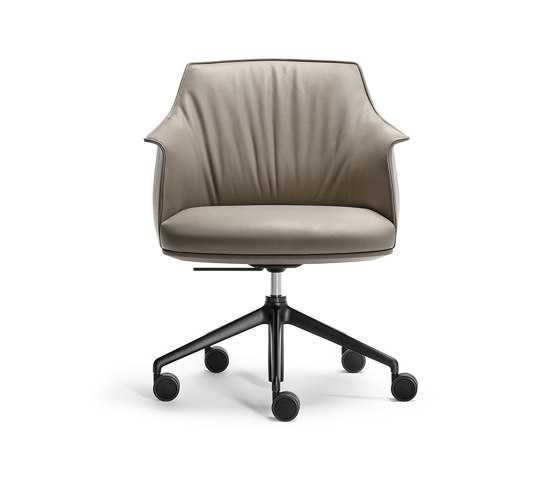 Archibald Task | Managerial Office Chair | Chaises | Poltrona Frau