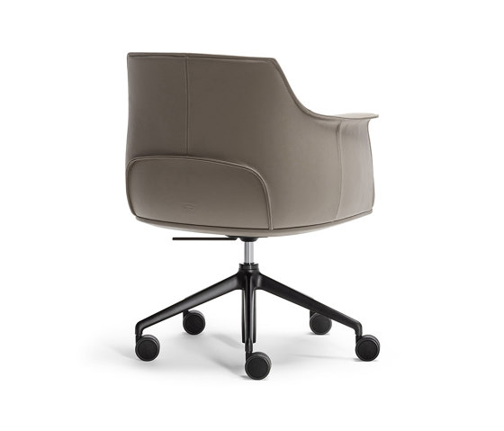 Archibald Task | Managerial Office Chair | Sedie | Poltrona Frau