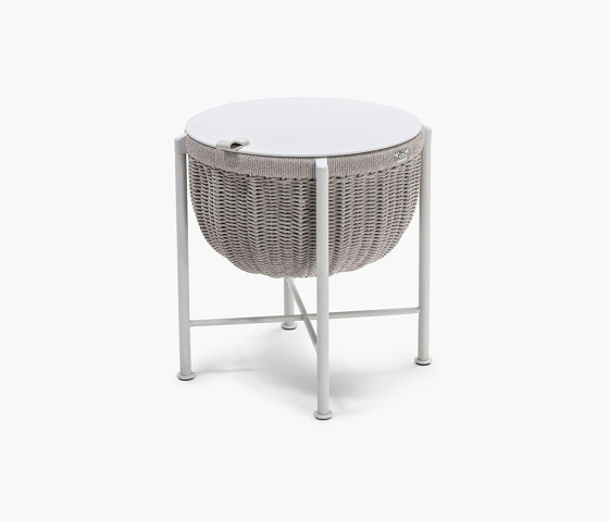 Cestlavie Outdoor | Basket | Tables d'appoint | Poltrona Frau