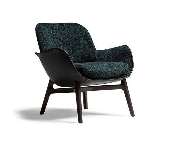 Martha small armchair | Ozwald Boateng x Poltrona Frau | Poltrone | Poltrona Frau