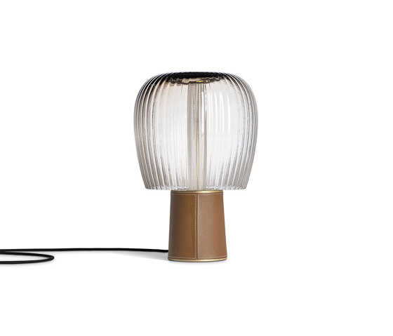 Nymph | Lamp | Luminaires de table | Poltrona Frau