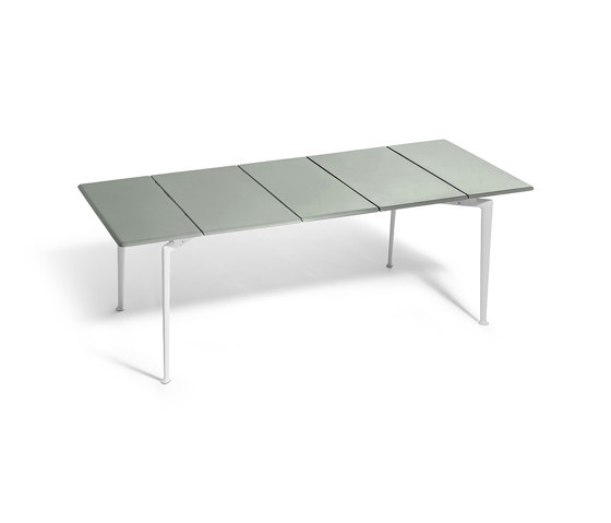 Solaria | Rectangular table | Dining tables | Poltrona Frau