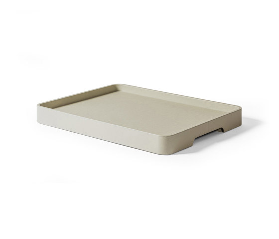 Tableware Collection | Bed tray | Plateaux | Poltrona Frau