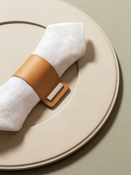 Tableware Collection | Napkin ring | Complementi tavola | Poltrona Frau