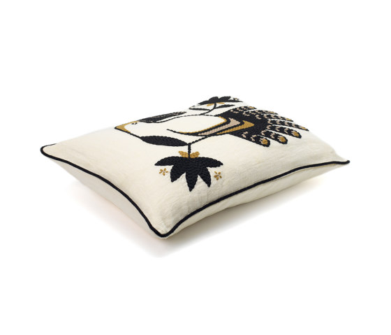 L'Accessoire | CRISTOBAL Réglisse | CO 249 88 02 | Cushions | Elitis