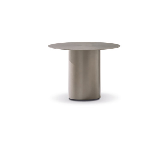 Tokie | Tables d'appoint | Minotti