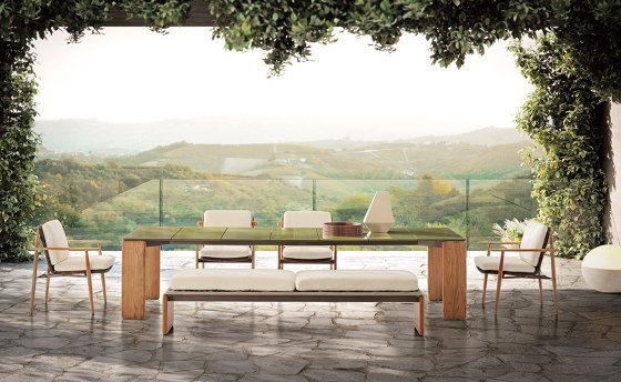 Trio Outdoor | Chaises | Minotti