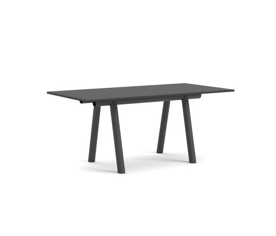 Boa High Table | Tables de repas | HAY