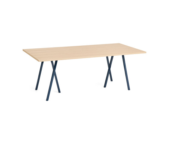 Loop Stand Table | Tavoli alti | HAY