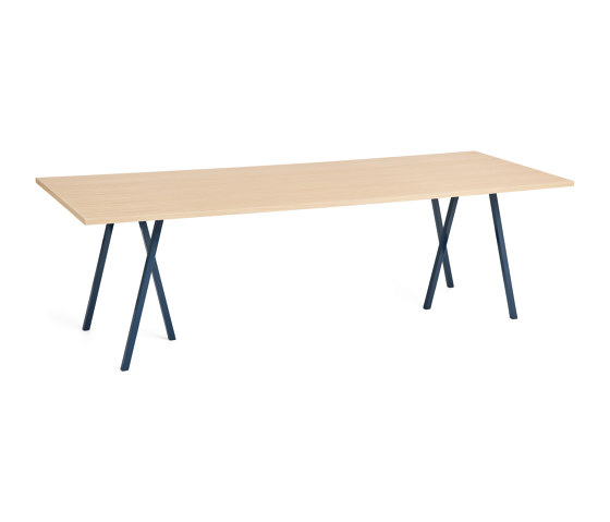 Loop Stand Table | Stehtische | HAY