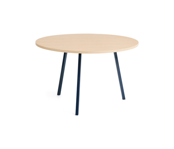 Loop Stand Table | Mesas contract | HAY