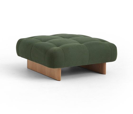 Quilton Lift Ottoman | Poufs / Polsterhocker | HAY