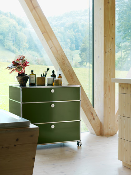 USM Haller Storage | Olive Green | Armarios | USM