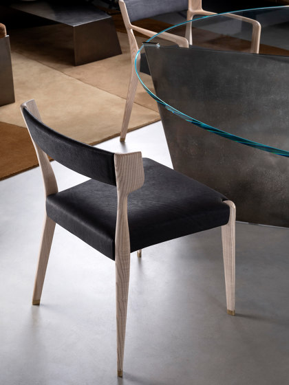 Chair-Va 54 | Chaises | HENGE