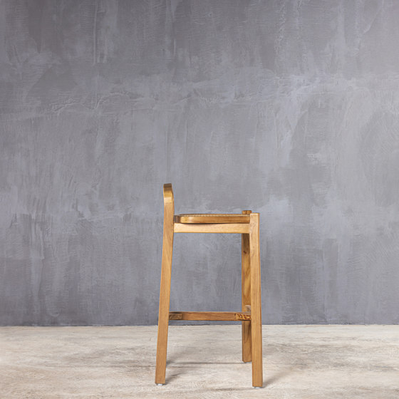 Slow | Okazaki Barstool | Bar stools | Set Collection