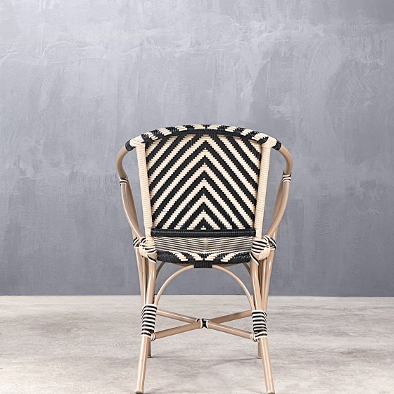 Kanso | Geneva Dining Armchair Beige / Black | Sedie | Set Collection