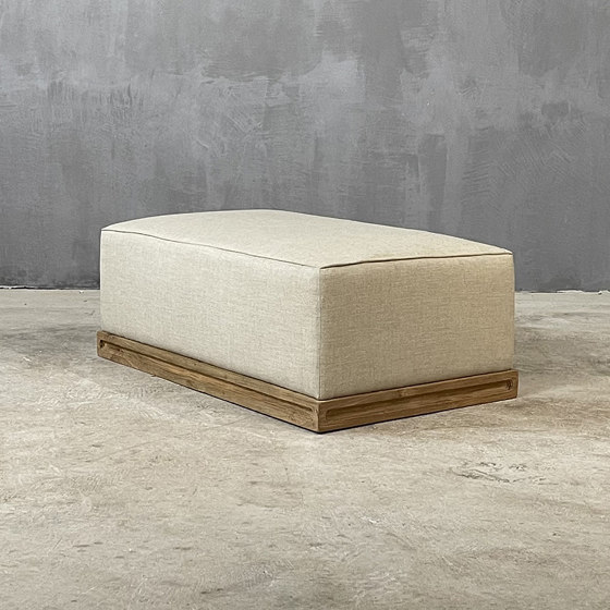 Slow Reclaimed | Issa Hocker | Pouf | Set Collection