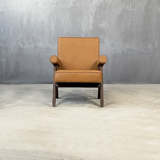 Slow Reclaimed | The Chandi Leather Lounge Armchair | Armchairs | Set Collection