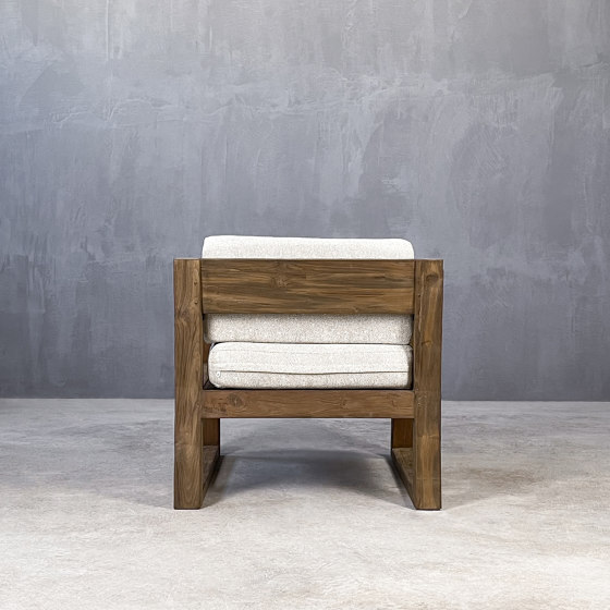 Slow Reclaimed | Homu 80 Lounge Armchair | Poltrone | Set Collection