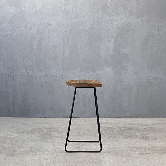 Slow | Japonisme 74 Barstool | Taburetes de bar | Set Collection