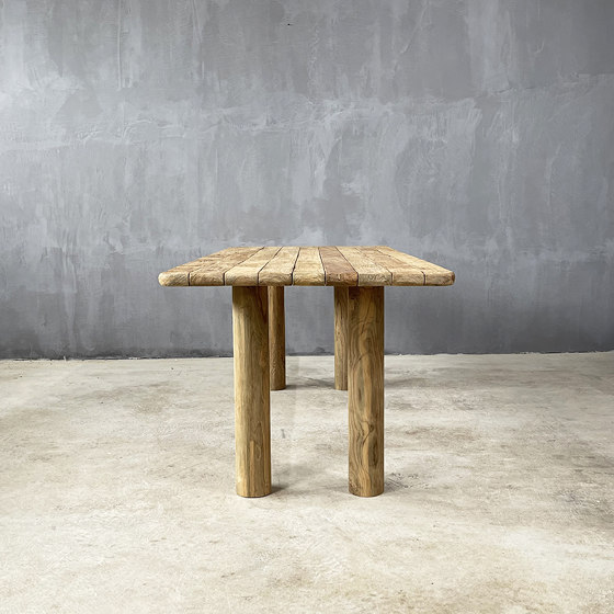 Slow Reclaimed | Alfa 200 Dining Table | Dining tables | Set Collection