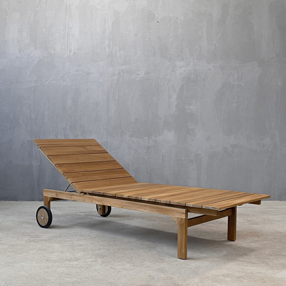 Slow | Arcadia Sunbed With Wheels Teak | Tumbonas | Set Collection