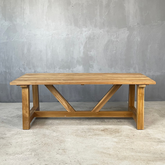 Slow | Lincoln Table Brushed Teak Grade B' 220 | Mesas comedor | Set Collection