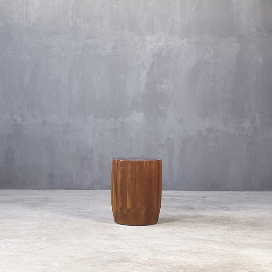 Slow | Gear 34 Side Table Teak | Mesas auxiliares | Set Collection