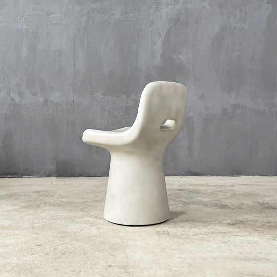 Brutal | Matera Sculptural Dining Chair | Chaises | Set Collection