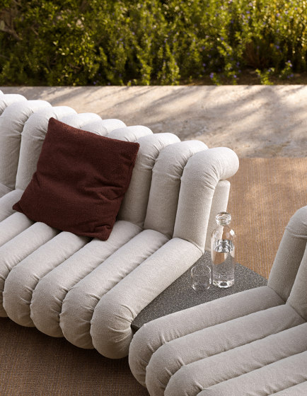 Periscopio Sofa | Sofas | Exteta