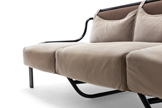 Stringa Sofa 1963 - 3 Seats | Sofas | Exteta