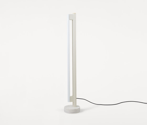 Eiffel floor single | 1000 | Cream | Luminaires de sol | Frama